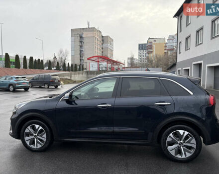 Синий Киа Niro, объемом двигателя 0 л и пробегом 101 тыс. км за 19900 $, фото 11 на Automoto.ua