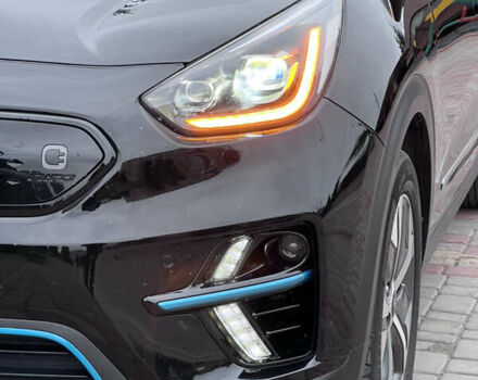 Синій Кіа Niro, об'ємом двигуна 0 л та пробігом 107 тис. км за 19200 $, фото 16 на Automoto.ua