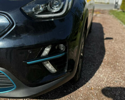 Синій Кіа Niro, об'ємом двигуна 0 л та пробігом 81 тис. км за 19699 $, фото 7 на Automoto.ua