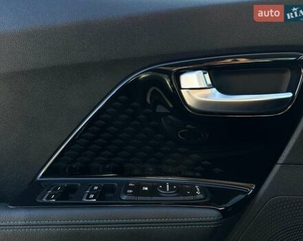 Синий Киа Niro, объемом двигателя 0 л и пробегом 58 тыс. км за 22900 $, фото 36 на Automoto.ua