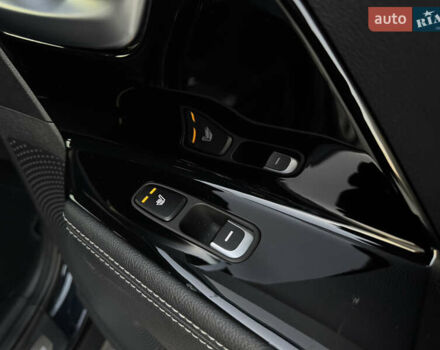 Синий Киа Niro, объемом двигателя 0 л и пробегом 142 тыс. км за 17500 $, фото 58 на Automoto.ua