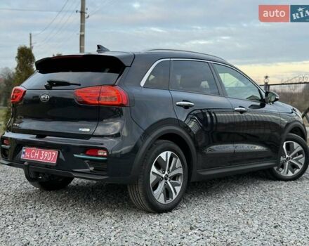 Синій Кіа Niro, об'ємом двигуна 0 л та пробігом 81 тис. км за 19350 $, фото 40 на Automoto.ua