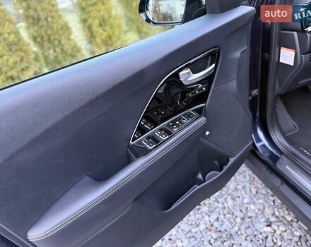 Синій Кіа Niro, об'ємом двигуна 0 л та пробігом 81 тис. км за 19350 $, фото 65 на Automoto.ua