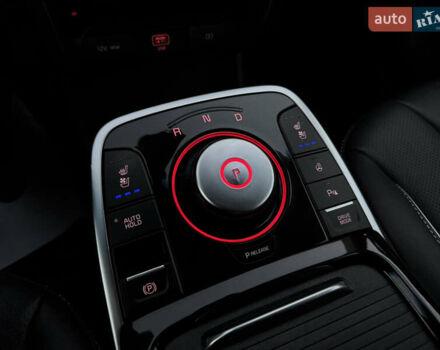 Синий Киа Niro, объемом двигателя 0 л и пробегом 142 тыс. км за 17500 $, фото 61 на Automoto.ua