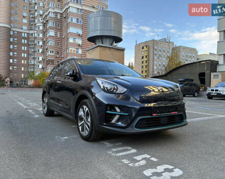 Киа Niro 2020 в Киеве на Automoto.ua Синий Киа Niro, объемом двигателя 0 л и пробегом 131 тыс. км за 17999 $, фото 24 на Automoto.ua