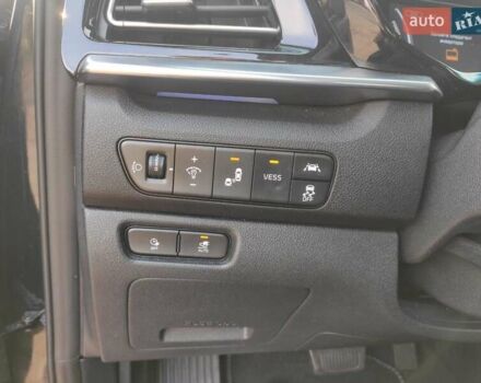 Синій Кіа Niro, об'ємом двигуна 0 л та пробігом 120 тис. км за 19890 $, фото 28 на Automoto.ua