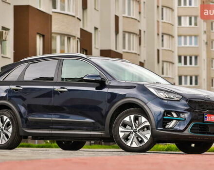 Синий Киа Niro, объемом двигателя 0 л и пробегом 131 тыс. км за 19500 $, фото 3 на Automoto.ua