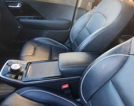 Синій Кіа Niro, об'ємом двигуна 0 л та пробігом 148 тис. км за 19346 $, фото 12 на Automoto.ua