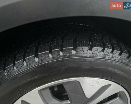 Синій Кіа Niro, об'ємом двигуна 0 л та пробігом 139 тис. км за 18500 $, фото 30 на Automoto.ua