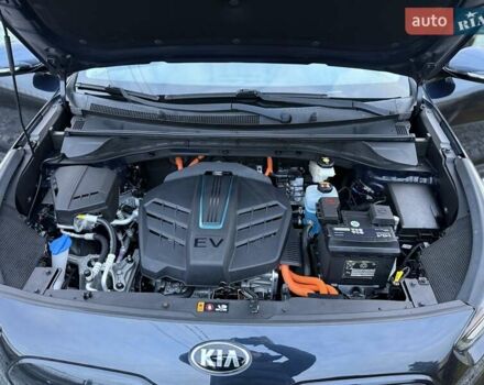 Синій Кіа Niro, об'ємом двигуна 0 л та пробігом 81 тис. км за 19350 $, фото 96 на Automoto.ua