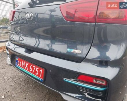 Синій Кіа Niro, об'ємом двигуна 0 л та пробігом 150 тис. км за 18000 $, фото 9 на Automoto.ua
