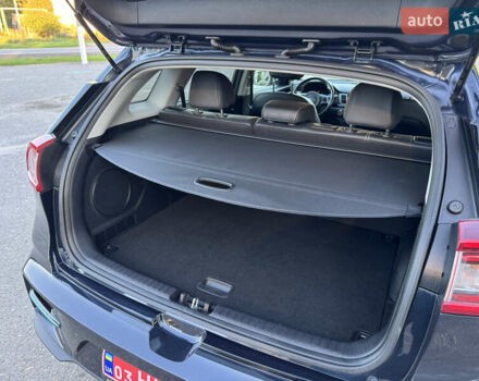 Синий Киа Niro, объемом двигателя 0 л и пробегом 138 тыс. км за 17800 $, фото 62 на Automoto.ua