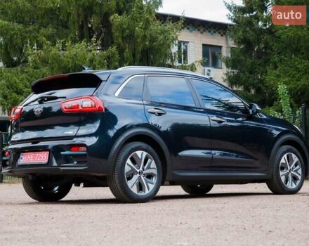 Синий Киа Niro, объемом двигателя 0 л и пробегом 99 тыс. км за 17950 $, фото 23 на Automoto.ua