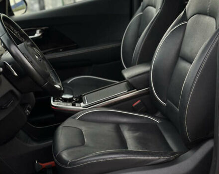 Синій Кіа Niro, об'ємом двигуна 0 л та пробігом 130 тис. км за 18990 $, фото 37 на Automoto.ua