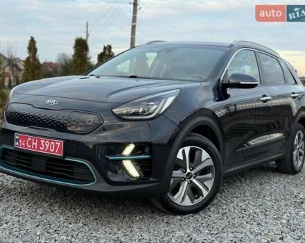 Синій Кіа Niro, об'ємом двигуна 0 л та пробігом 81 тис. км за 19350 $, фото 20 на Automoto.ua