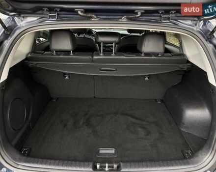 Синий Киа Niro, объемом двигателя 0 л и пробегом 72 тыс. км за 21700 $, фото 58 на Automoto.ua