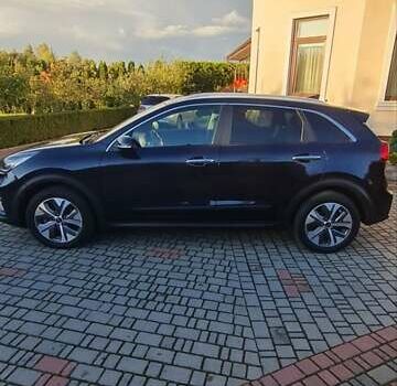 Синий Киа Niro, объемом двигателя 0 л и пробегом 148 тыс. км за 19300 $, фото 8 на Automoto.ua