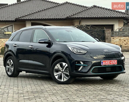Синій Кіа Niro, об'ємом двигуна 0 л та пробігом 130 тис. км за 18990 $, фото 4 на Automoto.ua