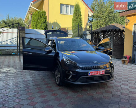 Синій Кіа Niro, об'ємом двигуна 0 л та пробігом 170 тис. км за 17999 $, фото 20 на Automoto.ua