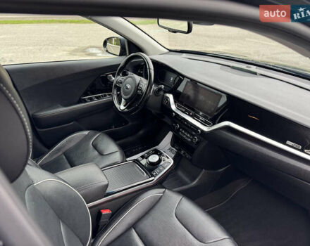Синий Киа Niro, объемом двигателя 0 л и пробегом 156 тыс. км за 18800 $, фото 71 на Automoto.ua