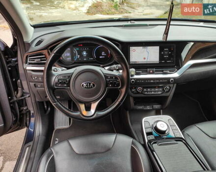Синий Киа Niro, объемом двигателя 0 л и пробегом 131 тыс. км за 19500 $, фото 15 на Automoto.ua