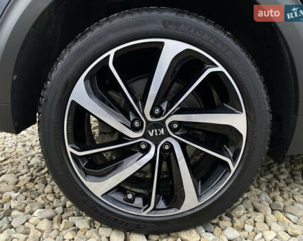 Синій Кіа Niro, об'ємом двигуна 0 л та пробігом 138 тис. км за 21200 $, фото 32 на Automoto.ua