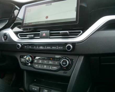 Синий Киа Niro, объемом двигателя 0 л и пробегом 71 тыс. км за 19796 $, фото 11 на Automoto.ua