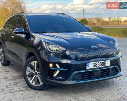 Синий Киа Niro, объемом двигателя 0 л и пробегом 130 тыс. км за 18888 $, фото 6 на Automoto.ua