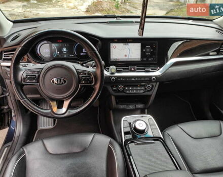 Синий Киа Niro, объемом двигателя 0 л и пробегом 131 тыс. км за 19500 $, фото 21 на Automoto.ua