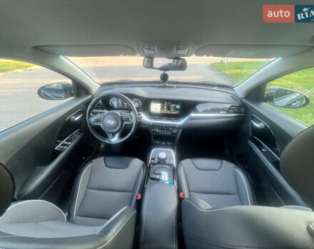 Синій Кіа Niro, об'ємом двигуна 0 л та пробігом 112 тис. км за 19500 $, фото 36 на Automoto.ua