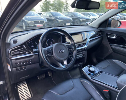 Синій Кіа Niro, об'ємом двигуна 0 л та пробігом 76 тис. км за 22900 $, фото 37 на Automoto.ua