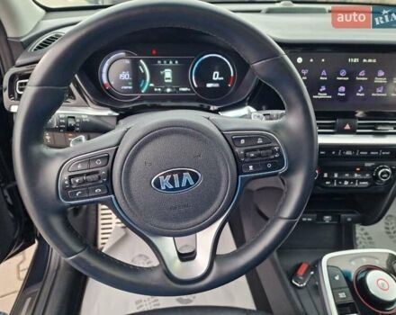 Синий Киа Niro, объемом двигателя 0 л и пробегом 173 тыс. км за 17700 $, фото 25 на Automoto.ua