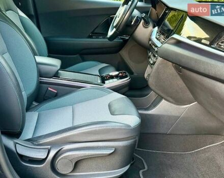 Синій Кіа Niro, об'ємом двигуна 0 л та пробігом 69 тис. км за 19999 $, фото 25 на Automoto.ua