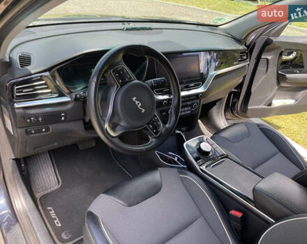 Синій Кіа Niro, об'ємом двигуна 0 л та пробігом 79 тис. км за 20990 $, фото 2 на Automoto.ua