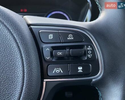 Синий Киа Niro, объемом двигателя 0 л и пробегом 123 тыс. км за 20600 $, фото 8 на Automoto.ua