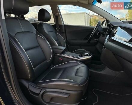 Синий Киа Niro, объемом двигателя 0 л и пробегом 57 тыс. км за 23700 $, фото 84 на Automoto.ua