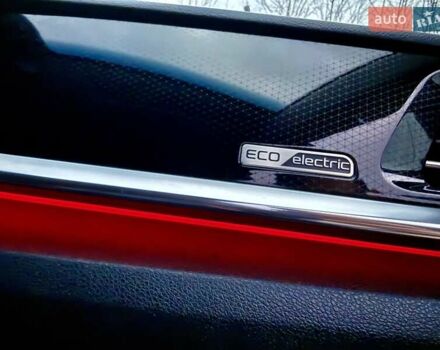 Синій Кіа Niro, об'ємом двигуна 0 л та пробігом 84 тис. км за 19450 $, фото 79 на Automoto.ua