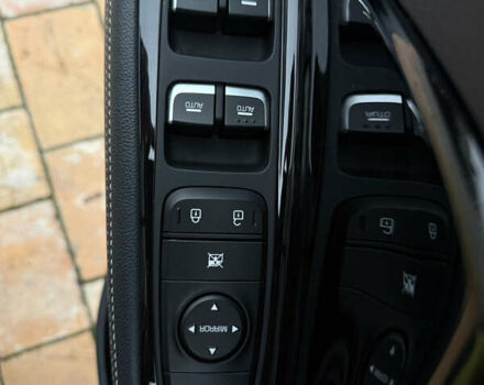 Синій Кіа Niro, об'ємом двигуна 0 л та пробігом 88 тис. км за 19750 $, фото 39 на Automoto.ua