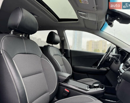 Синий Киа Niro, объемом двигателя 0 л и пробегом 147 тыс. км за 19500 $, фото 40 на Automoto.ua