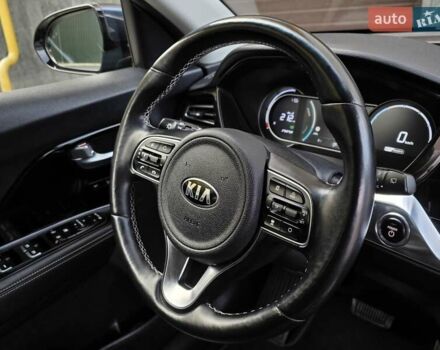 Синий Киа Niro, объемом двигателя 0 л и пробегом 138 тыс. км за 18799 $, фото 38 на Automoto.ua