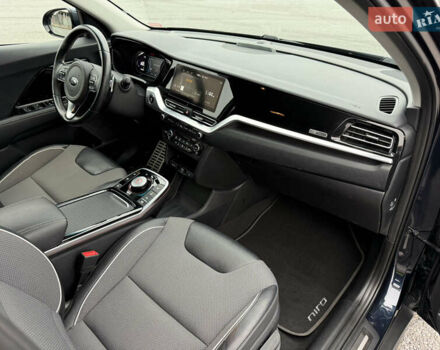 Синий Киа Niro, объемом двигателя 0 л и пробегом 55 тыс. км за 22600 $, фото 34 на Automoto.ua