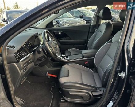 Синій Кіа Niro, об'ємом двигуна 0 л та пробігом 112 тис. км за 18800 $, фото 27 на Automoto.ua