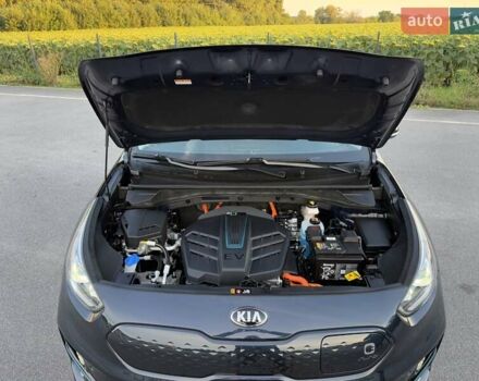 Синий Киа Niro, объемом двигателя 0 л и пробегом 64 тыс. км за 19850 $, фото 57 на Automoto.ua