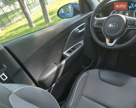Синий Киа Niro, объемом двигателя 0 л и пробегом 49 тыс. км за 16980 $, фото 54 на Automoto.ua