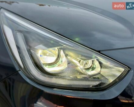 Синій Кіа Niro, об'ємом двигуна 0 л та пробігом 84 тис. км за 19450 $, фото 23 на Automoto.ua