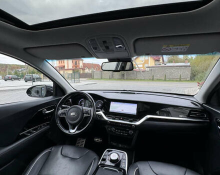 Киа Niro 2021 в Трускавце на Automoto.ua Синий Киа Niro, объемом двигателя 0 л и пробегом 45 тыс. км за 23200 $, фото 20 на Automoto.ua