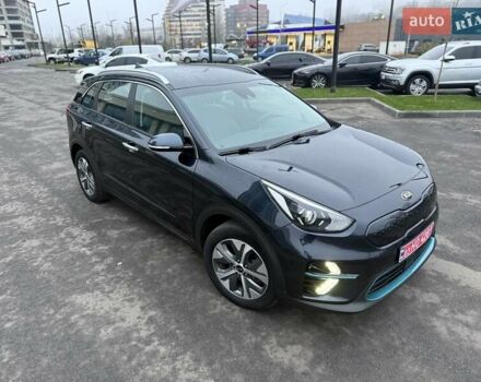 Синий Киа Niro, объемом двигателя 0 л и пробегом 138 тыс. км за 18500 $, фото 4 на Automoto.ua