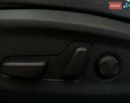 Синій Кіа Niro, об'ємом двигуна 0 л та пробігом 57 тис. км за 24700 $, фото 19 на Automoto.ua