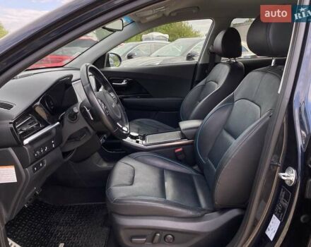 Синий Киа Niro, объемом двигателя 0 л и пробегом 70 тыс. км за 23200 $, фото 27 на Automoto.ua