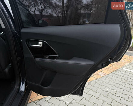 Синій Кіа Niro, об'ємом двигуна 0 л та пробігом 88 тис. км за 19750 $, фото 47 на Automoto.ua